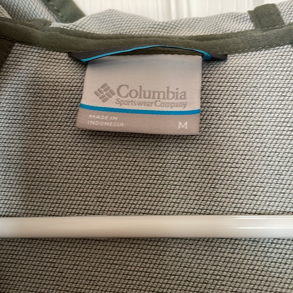 Columbia lightweight jacket - Picture 3 of 5
